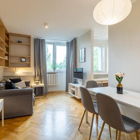 Golden - Modern & Cozy Flat In Location, Zamenhofa Warsaw