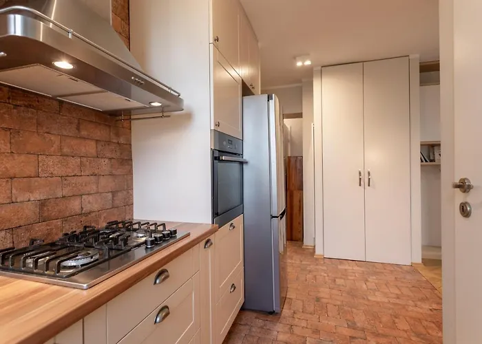 Golden - Modern & Cozy Flat In Location, Zamenhofa Apartment